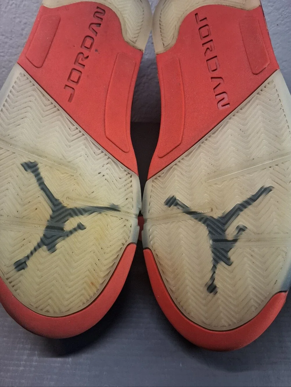 Jordan 5 Retro SATIN BRED